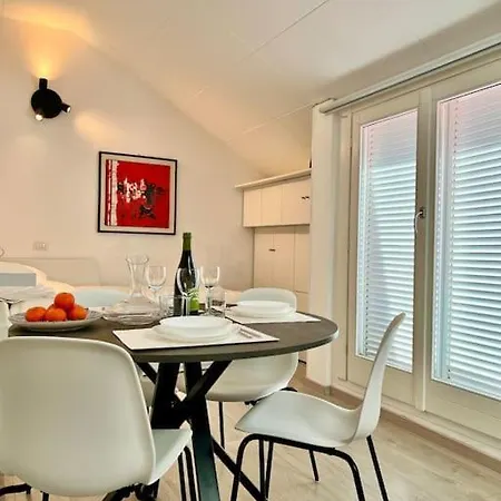 Nobile House * Bellano